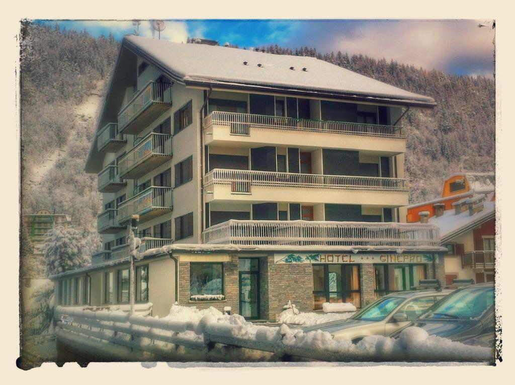 Hotel Ginepro Aprica Exteriör bild